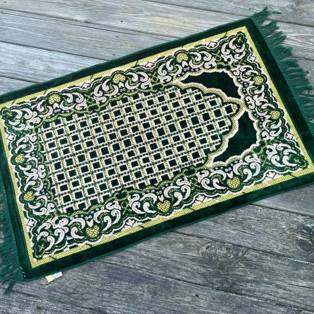 Jainamaz Modefa Prayer Rug Green Soft Velvet Area Rug Religious Rug Musalah